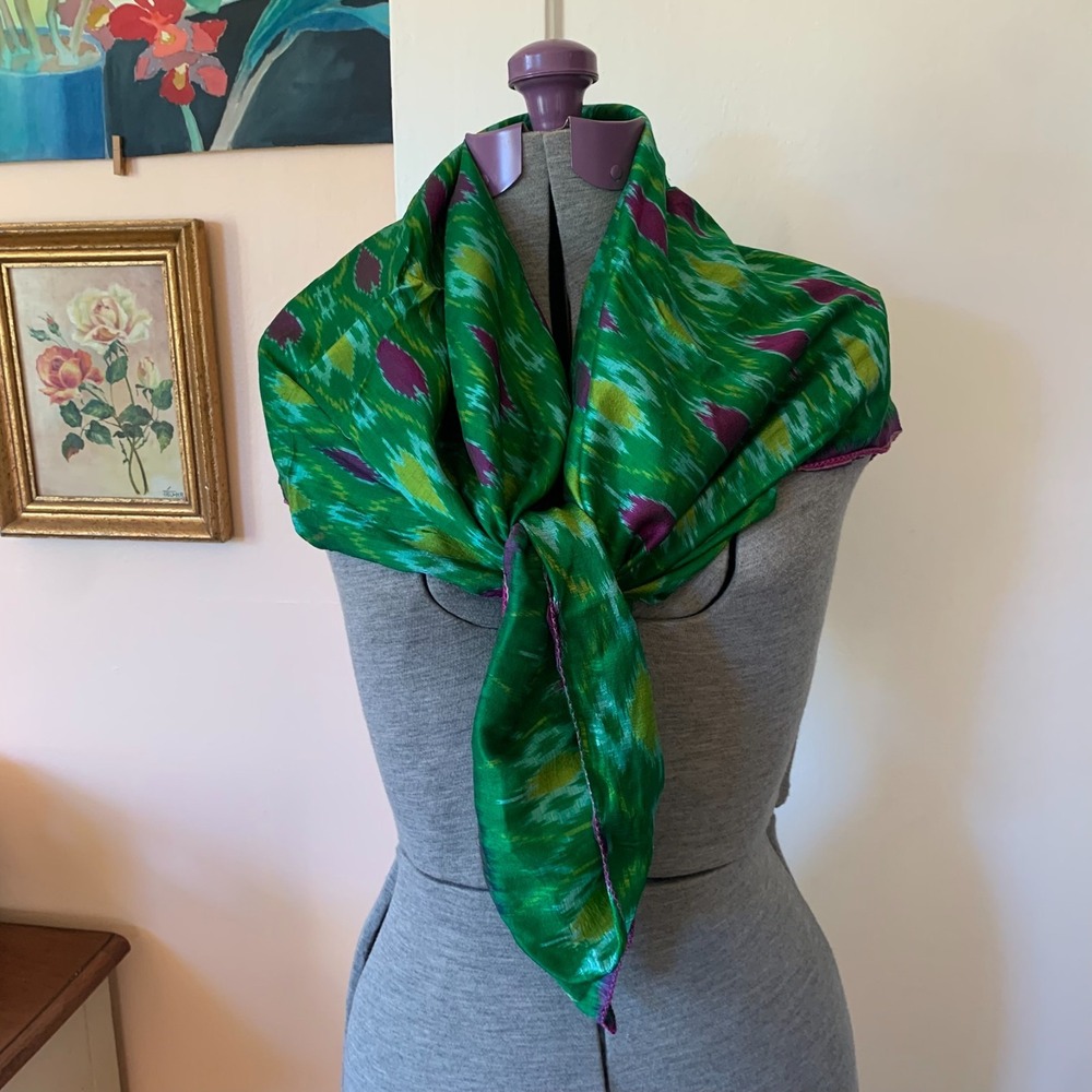 Vintage Green Silk Ikat Scarf Hand Woven India Square Magenta